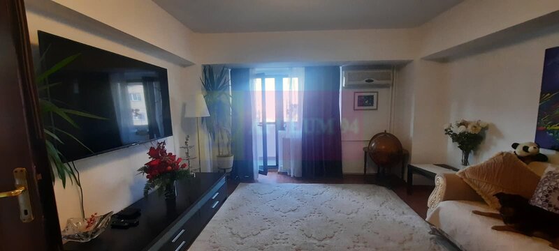 Inchiriere apartament 3 camere bd Decebal stradal