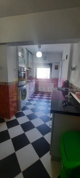 Inchiriere apartament 3 camere bd Decebal stradal